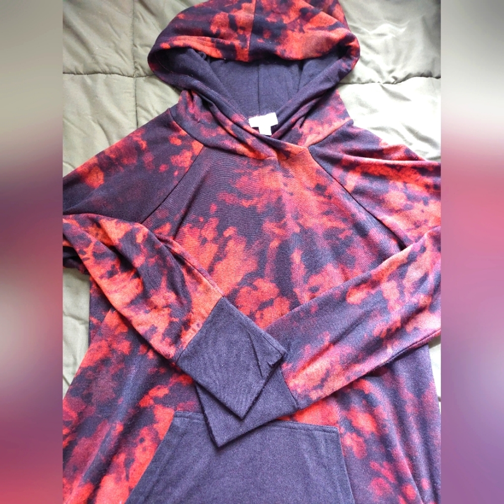 Large Women's LuLaRoe Tie Dye Hoodie